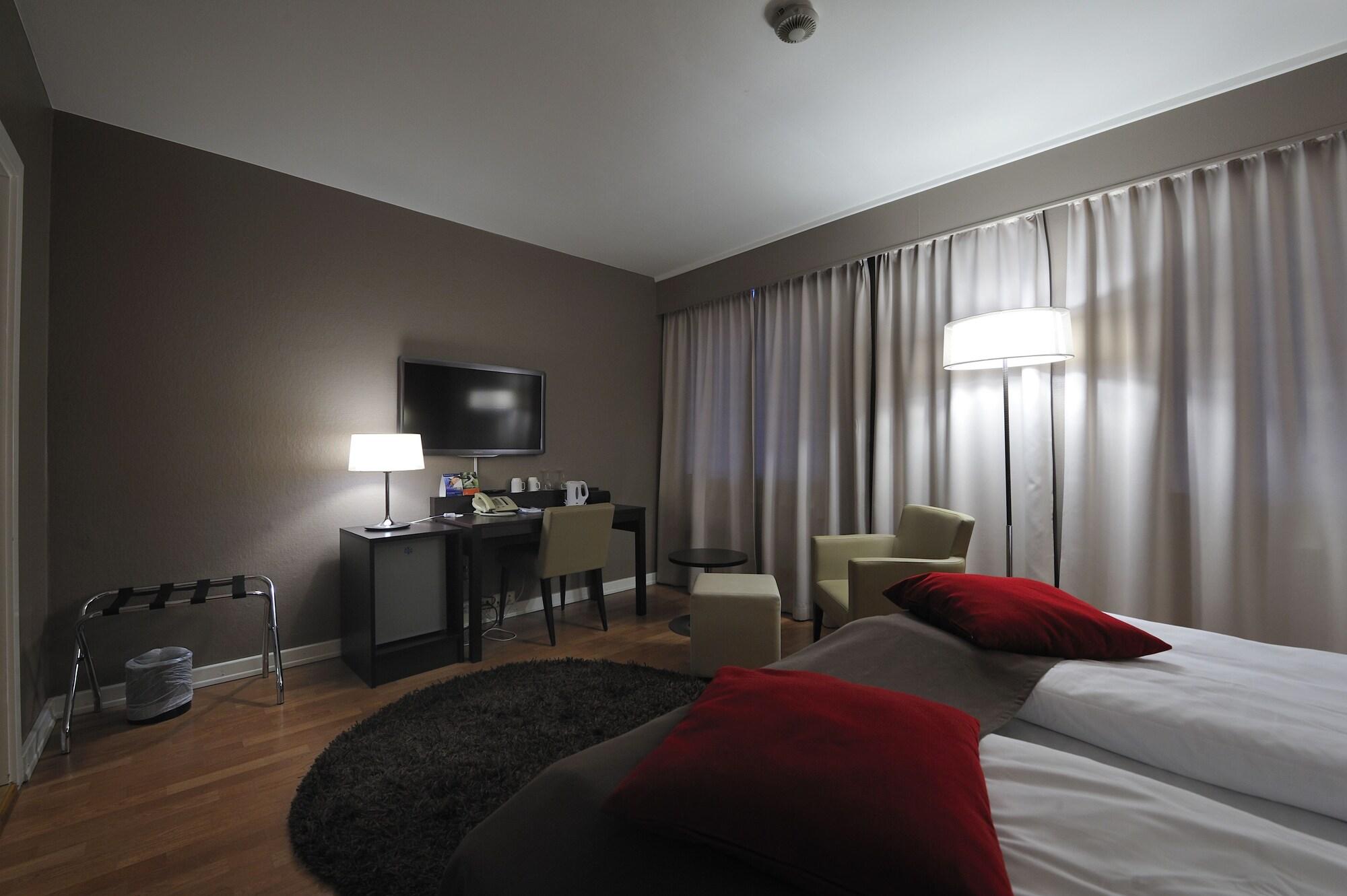Quality Hotel Grand Royal Narvik Exterior foto