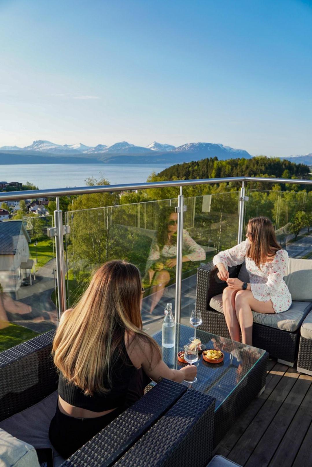 Quality Hotel Grand Royal Narvik Exterior foto